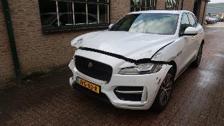 Coche accidentado Jaguar F-Pace Jaguar F-PACE 2.0 Portfolio AWD 30t 2018/6