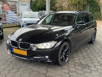 Auto incidentate BMW 3-serie 320 i. F31. Station 2013/6