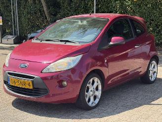 skadebil auto Ford Ka 1.2 titanium. AIRCO. 2011/10