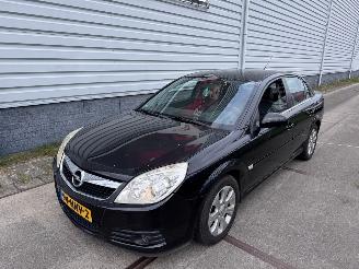 Vaurioauto  passenger cars Opel Vectra vectra 1.6-16v Business 2009/1