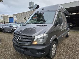 uszkodzony samochody osobowe Mercedes Sprinter 316CDI Automaat 9-persoons Elec.Schuideur Camera CruiseControle Blindspot 120KW/163PK 2017/5