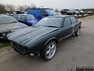 Salvage car Jaguar XJR XJR, Sedan, 1994 / 2003 4.0 V8 32V Supercharged 2000/5