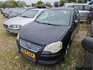 disassembly passenger cars Volkswagen Polo Polo IV (9N1/2/3), Hatchback, 2001 / 2012 1.4 16V 2006/9