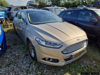 rozbiórka samochody osobowe Ford Mondeo Mondeo V, Hatchback, 2014 / 2022 2.0 TDCi 150 16V 2015/5