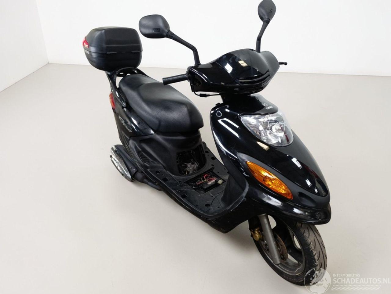 Yamaha  CYGNUS