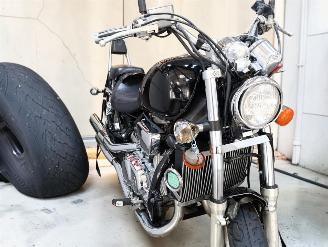 Honda Shadow 750  picture 2