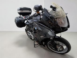 krockskadad bil motor BMW F 800 GT 2015/12