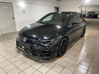 Damaged car Volkswagen Golf R 4Motion PANO/KAM/H&K 2025/12