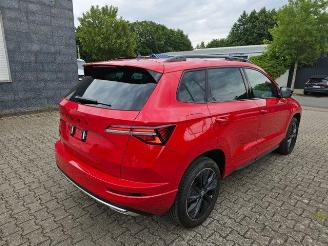 damaged passenger cars Skoda Karoq 1.5 TSI DSG Sportline PANO/AHK/KAM/NAVI 2025/11