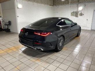 Vaurioauto  passenger cars Mercedes Cl-klasse E 220d Coupe AMG Line PANO/KAM/NAVI 2025/12