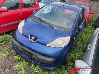 Vrakbiler auto Peugeot 107 107, Hatchback, 2005 / 2014 1.0 12V 2008/2