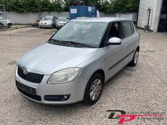 disassembly passenger cars Skoda Fabia Fabia II (5J), Hatchback 5-drs, 2006 / 2014 1.4i 16V 2008/4