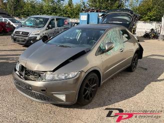 Salvage car Honda Civic Civic (FK/FN), Hatchback, 2005 / 2012 1.8i VTEC 16V 2008/2