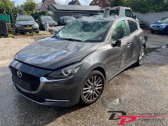 Vrakbiler auto Mazda 2 2 (DJ/DL), Hatchback, 2014 1.5 SkyActiv-G 90 M Hybrid 2021/8