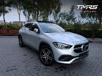 skadebil auto Mercedes GLA GLA 250 e PANORAMA AHK Ambiance ACC Leder VOLL 2021/7