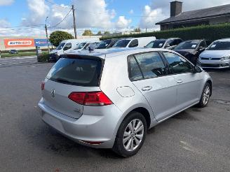 Auto incidentate Volkswagen Golf  2014/1