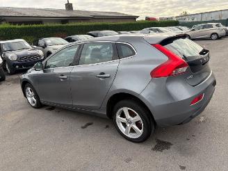 Volvo V-40  picture 1
