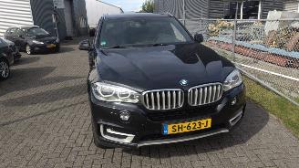 skadebil auto BMW X5 XDRIVE30D Heads Up Harman Kardon 2015/1