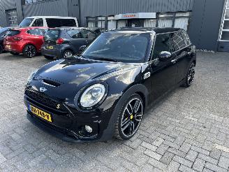 krockskadad bil auto Mini Clubman COOPER S Chili Serious Business 2016/9
