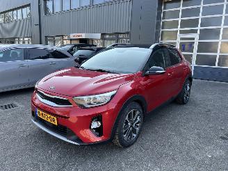 Coche accidentado Kia Stonic 1.0 T-GDi ExecutiveLine 2019/4