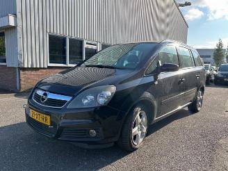 Vrakbiler auto Opel Zafira Zafira (M75), MPV, 2005 / 2015 1.8 16V Ecotec 2007/9