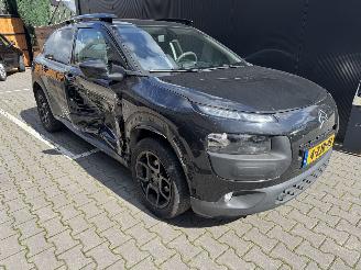 skadebil auto Citroën C4 cactus 1.2 VTI Feel 2015/1