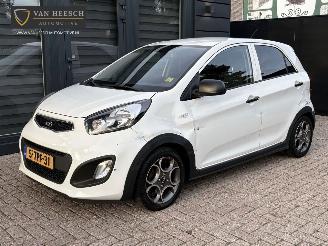 uszkodzony samochody osobowe Kia Picanto 1.0 CVVT ISG R-CROSS 5-DRS | AIRCO BODYKIT LM-VELGEN | NAP 2014 | RIJDBARE SCHADE 2014/4