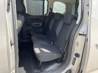 Peugeot Rifter 1.2 Puretech Active Apple Carplay/Android Auto, Airco, Trekhaak picture 50