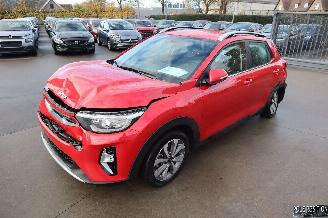 skadebil auto Kia Stonic 1.0 BENZ 2025/2