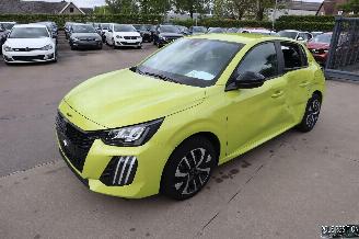 Auto incidentate Peugeot 208 1.2 BENZ 2025/5