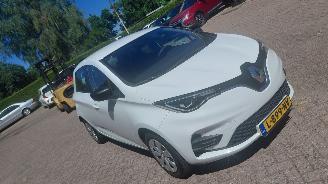 krockskadad bil auto Renault Zoé r110  cars 52kwh  navi clima 2021/7
