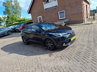 Coche accidentado Toyota CH-R 1.8 hybrid 98pk navi clima leer 2019/1
