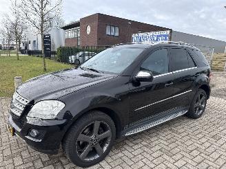 Tweedehands auto Mercedes M-klasse 450 CDI ZEER COMPLEET BOUWJAAR 2009 213725 16500 EURO 2009/12