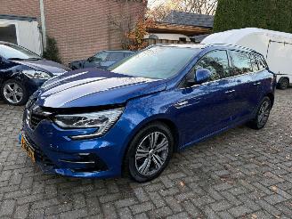 Unfallwagen Renault Mégane 1.3 Tce Intens automaat 2021/7