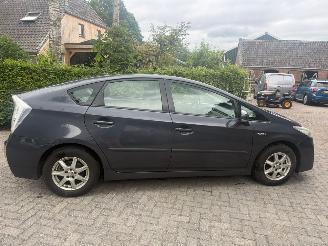 Toyota Prius 1.8 HYBRID picture 10