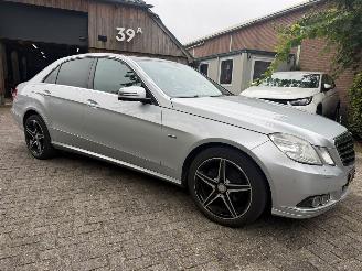 Mercedes E-klasse 200 CDI AUTOMAAT SUPER NETTE AUTO picture 7