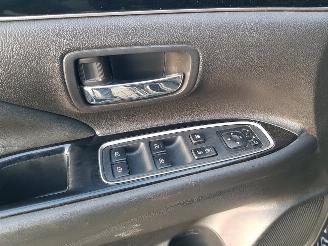 Mitsubishi Outlander 2.4 PHEV Intense picture 30