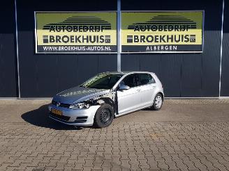 škoda osobní automobily Volkswagen Golf 1.6 TDI Comfortline BlueMotion 2013/10