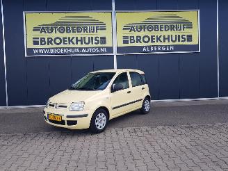 skadebil auto Fiat Panda 1.2 Active 2010/5