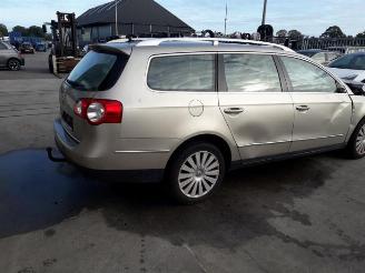Volkswagen Passat Passat Variant (3C5), Combi, 2005 / 2010 3.2 FSI V6 32V picture 12
