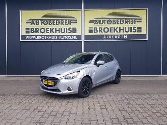 Vaurioauto  passenger cars Mazda 2 1.5 Skyactiv-G Sport Selected 2019/6