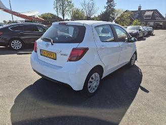 Unfallwagen Toyota Yaris 1.33 2016/9