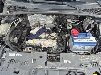 Renault Clio 1.2 TCe GT picture 11
