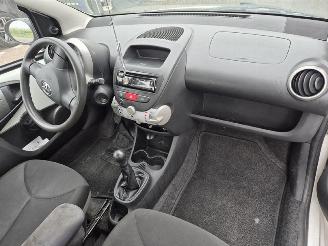 Toyota Aygo 1.0 12v picture 7