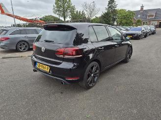 Vaurioauto  passenger cars Volkswagen Golf 1.4 TSi 2009/10
