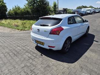 Uttjänta bilar auto Kia Pro cee d 1.4 2010/2