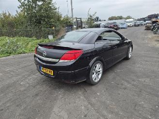 Auto da rottamare Opel Astra Twin Top 1.8 2006/5