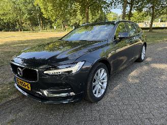 Unfallwagen Volvo V-90  2017/1