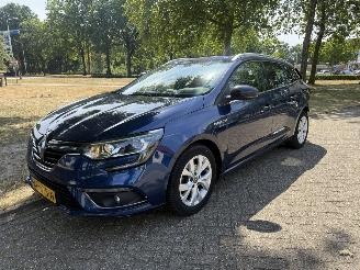 Vrakbiler auto Renault Mégane  2018/1