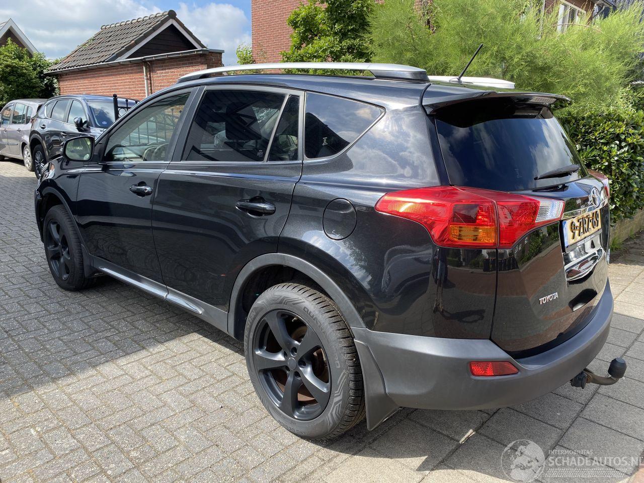 Toyota Rav-4 2.2D Style 4WD Vaste Prijs